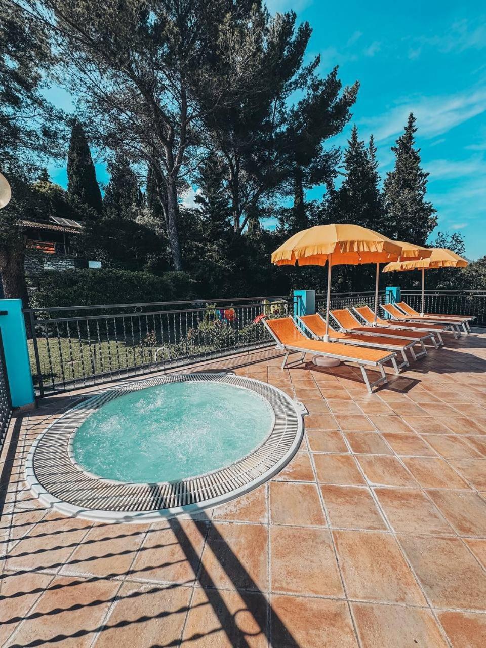 Camping C'Era Una Volta Villanova d'Albenga Exterior foto