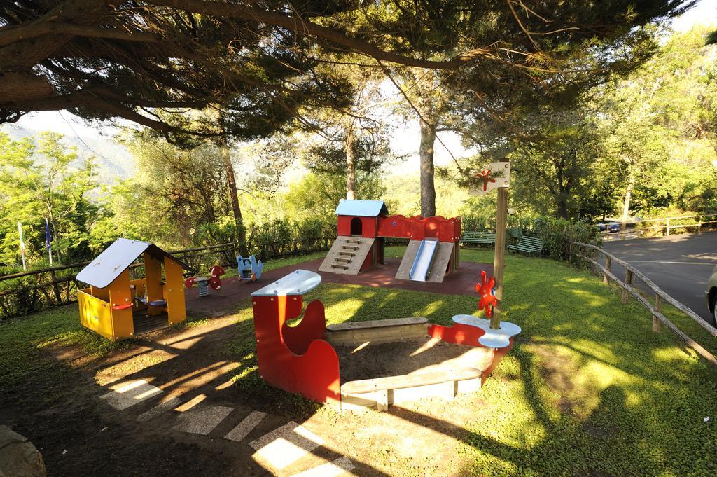 Camping C'Era Una Volta Villanova d'Albenga Exterior foto